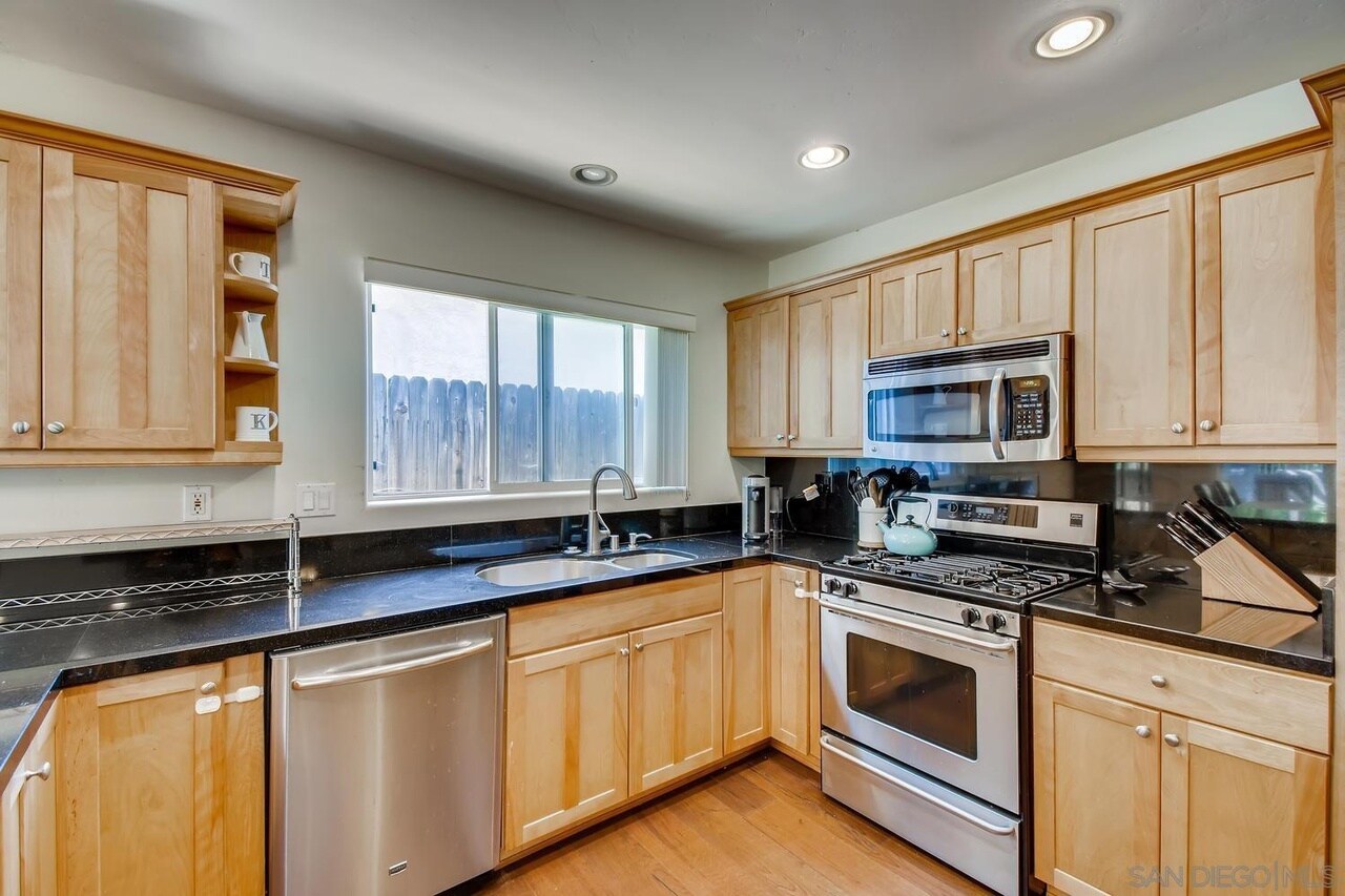 Building Photo - 5664 Campanile Way