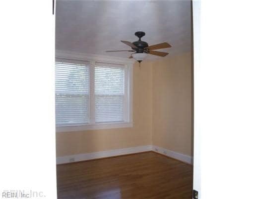 Building Photo - 1506 Colonial Ave