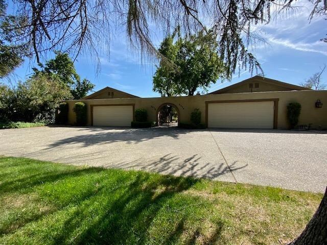 Primary Photo - 5374 N West Ave
