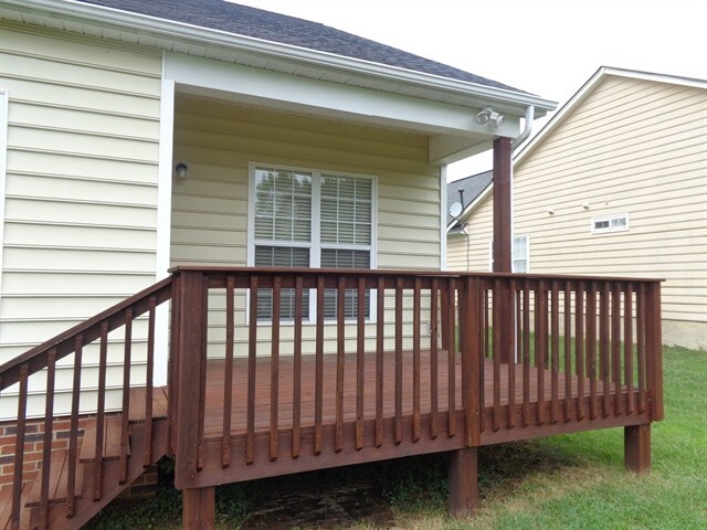 Building Photo - 11329 Livingston Mill Rd