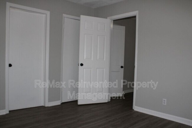 Building Photo - 1510 Koger St
