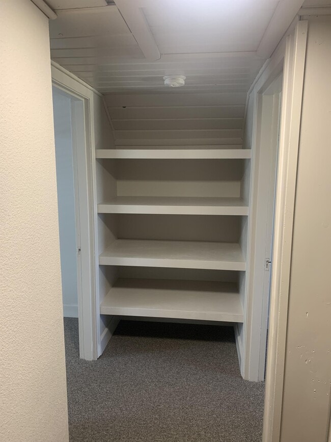 Building Photo - 306 NW 7th St