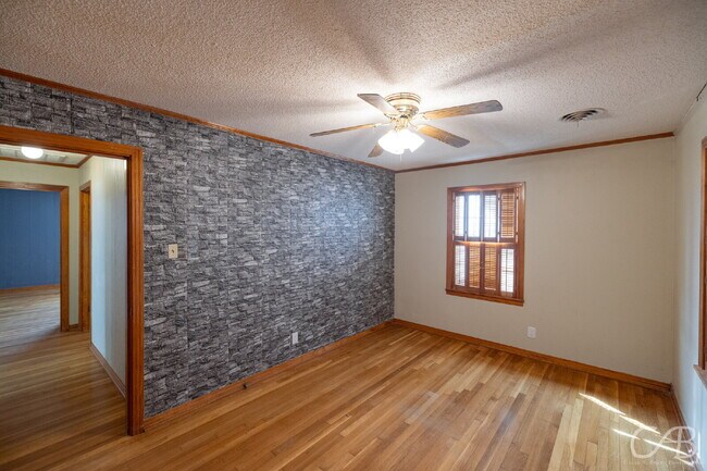 Building Photo - For Lease