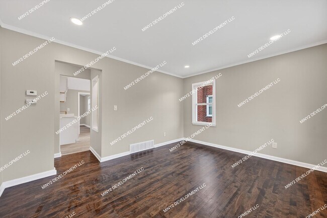 Building Photo - Fully Renovated 3-Bedroom Brick Home in Detroit!