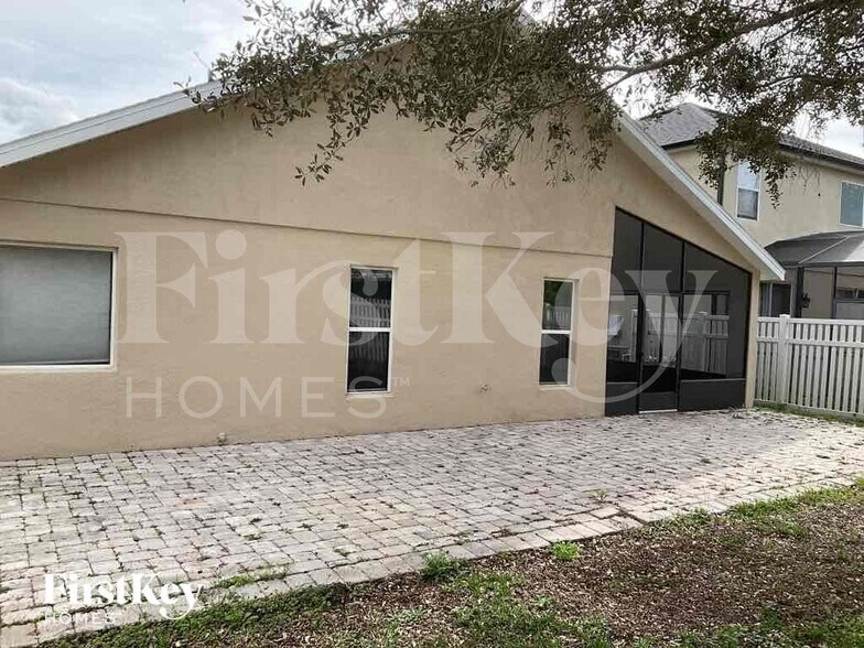 Building Photo - 14140 Sapphire Bay Cir
