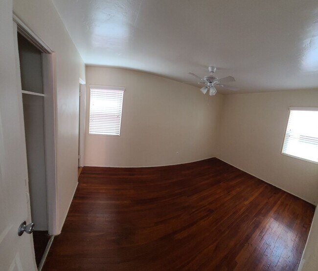 Building Photo - Cozy 1 BR Casitas in Golden Hill - Close t...