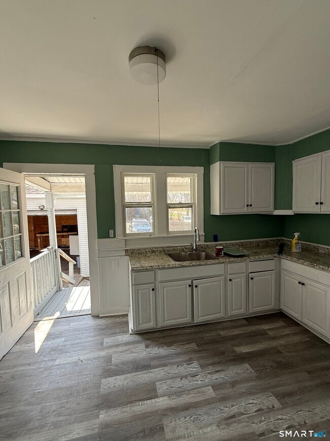 Building Photo - 29 Lincoln Pl