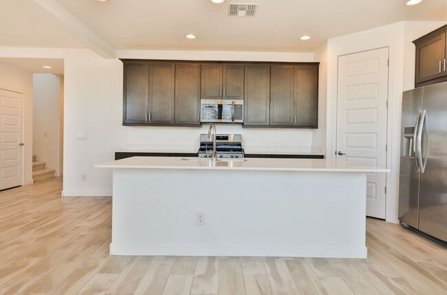 Building Photo - Brand New 4 bed/3 bath in Hawes Crossing C...