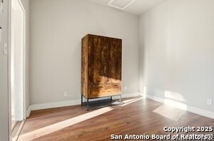 Building Photo - 207 Woodby Ct