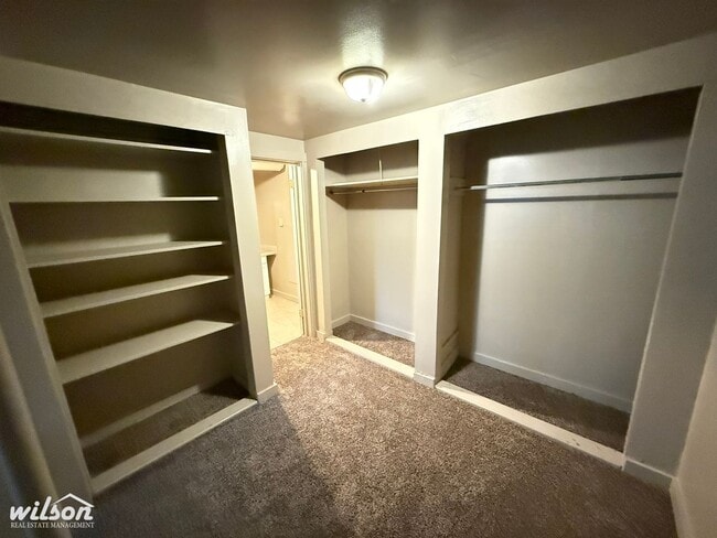 Building Photo - Spacious 3-Bedroom - 2-Bath Home with Bonu...