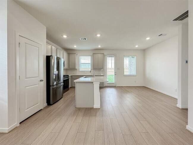 Building Photo - 9726 Ivy Manor Ct