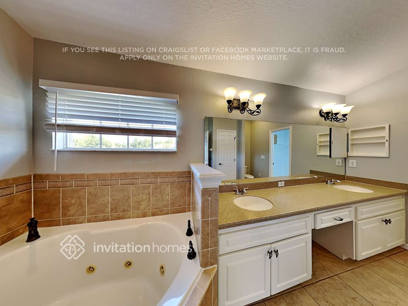 Building Photo - 5711 Lakeside Landings Blvd