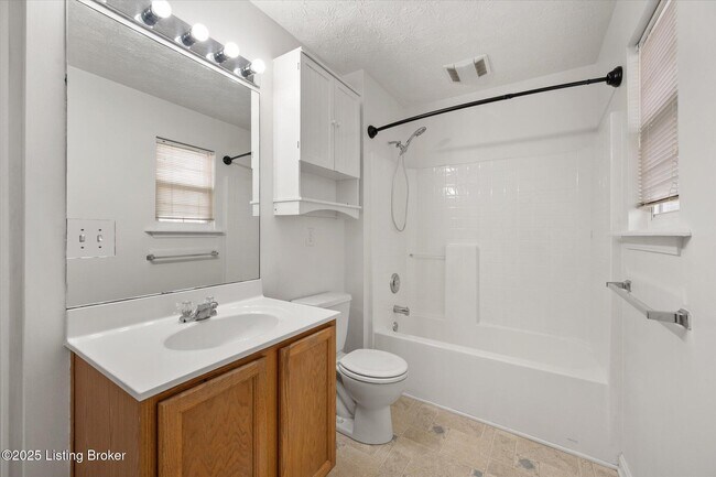 Building Photo - 6736 Arbor Creek Dr