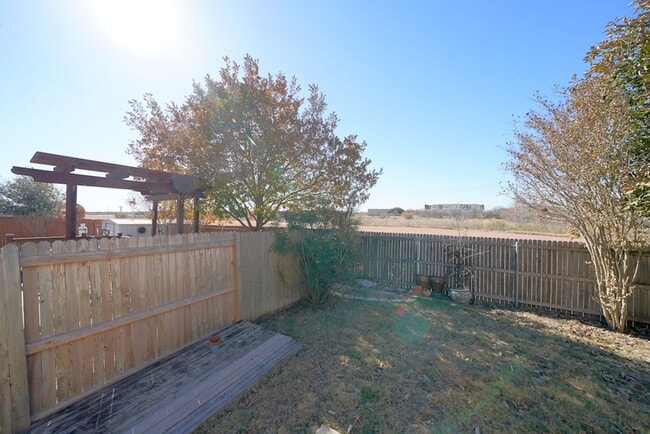 Building Photo - Gorgeous Single Story Home in Cibolo! Real...