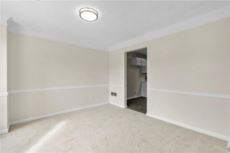 Building Photo - 405 Mt Vernon Ct