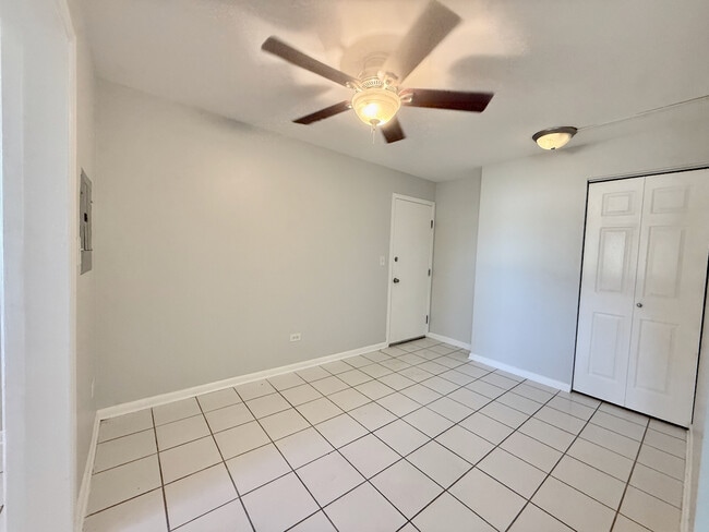 Building Photo - 337 N Carter St