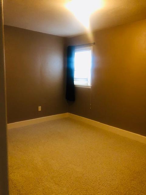 Building Photo - 1013 4th St SE