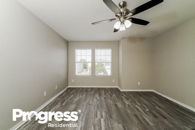Building Photo - 659 Northlake Dr