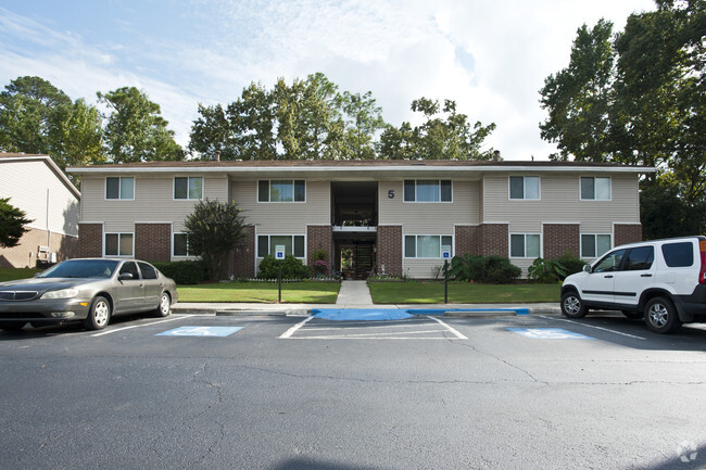 Building Photo - Augusta Manor Apartments