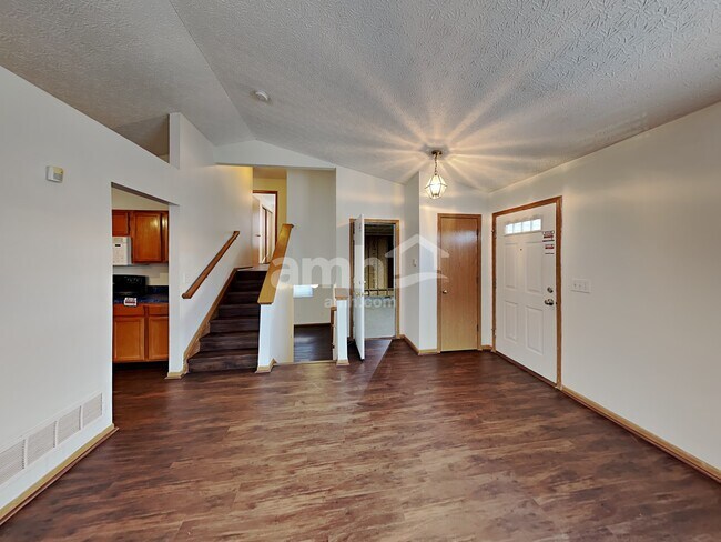 Building Photo - 2180 Maribeth Pl