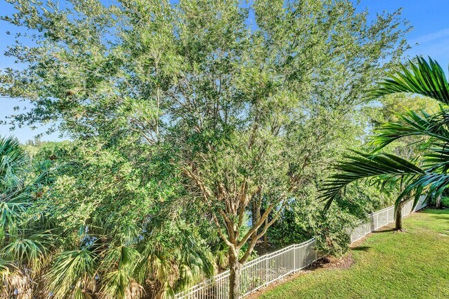 Building Photo - 6533 Emerald Dunes Dr