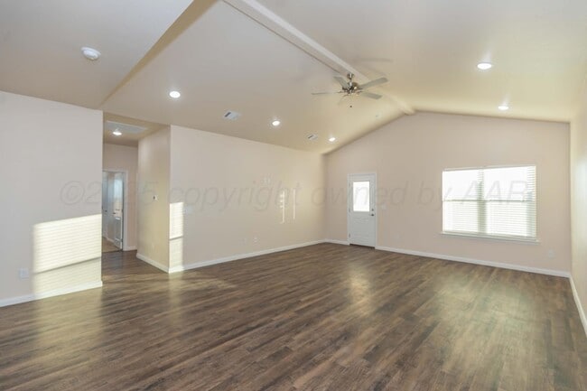 Building Photo - 7607 Beck Dr