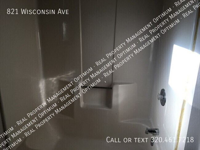 Building Photo - 821 Wisconsin Ave