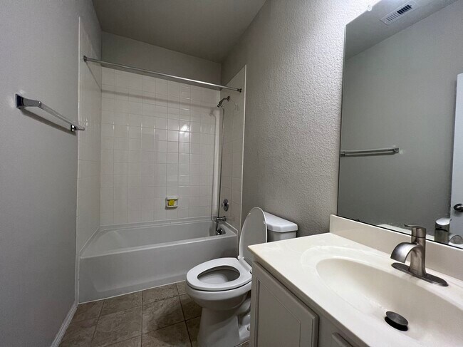Building Photo - 2510 Northern Great White Ct