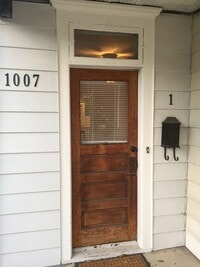 Building Photo - 1007 Lake Ave