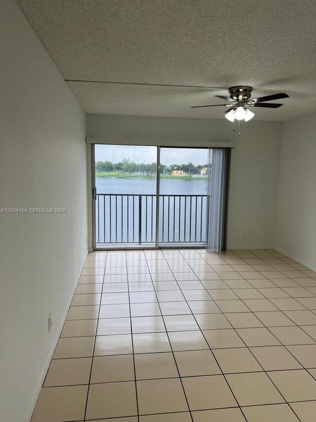 Building Photo - 8720 N Sherman Cir