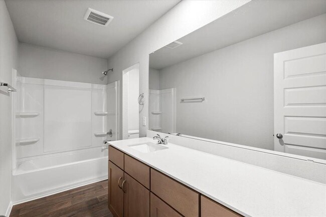 Building Photo - 2607 Totley Rd