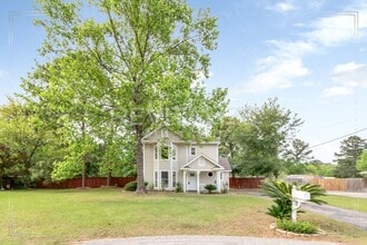 Building Photo - 9490 Cinder Dr