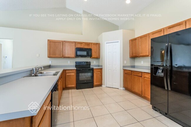 Building Photo - 306 Marquee Dr