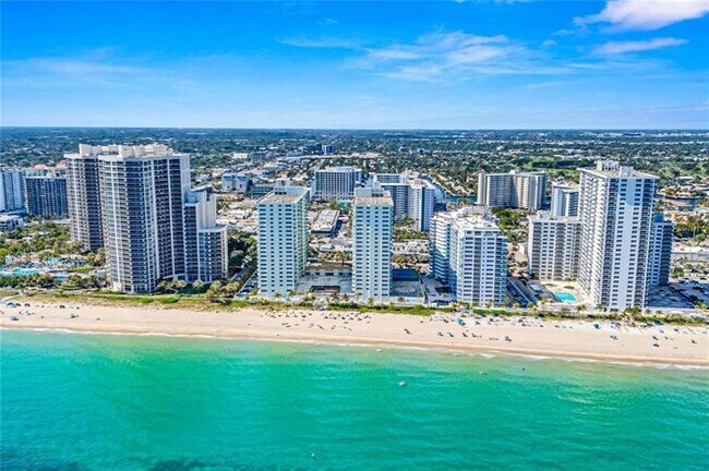 Building Photo - 3400 Galt Ocean Dr