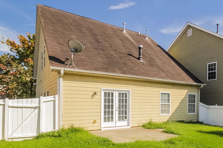 Building Photo - 14 Cottage Trce NW
