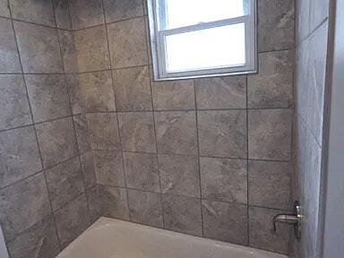 Building Photo - 1322 N 5th St