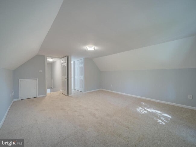 Building Photo - 11301 Gatesborough Ln