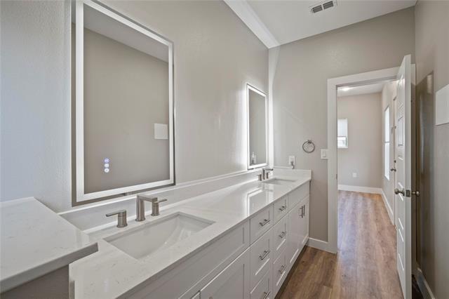 Building Photo - 577 Richlands way