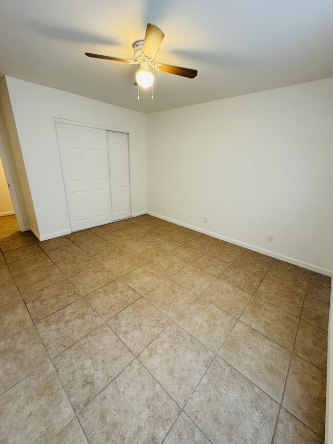 Building Photo - 847 Highland Ave