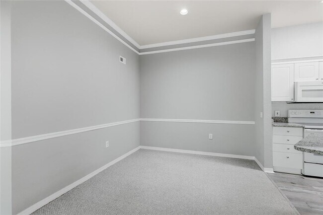 Building Photo - 5122 Northridge Rd