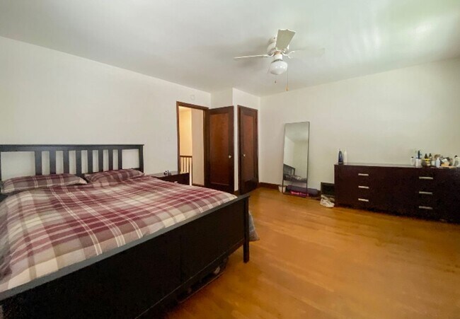 Building Photo - 1815 Laramie St