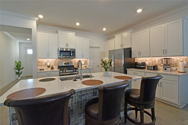 Building Photo - 17304 Banded Gold Ln