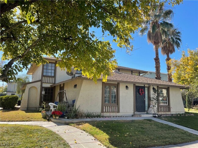 Primary Photo - 1351 Dorothy Ave