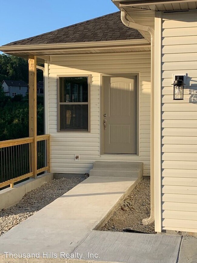 Building Photo - 3 br, 2 bath House - 195 Rockridge Rd