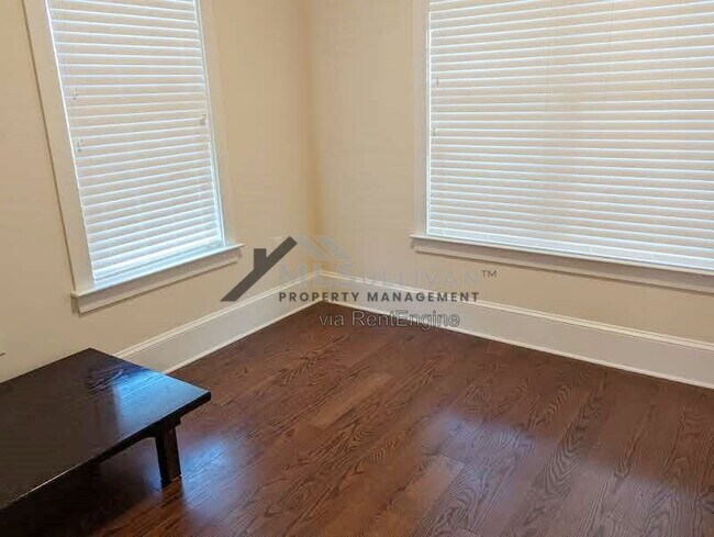 Building Photo - 375 Avett Dr