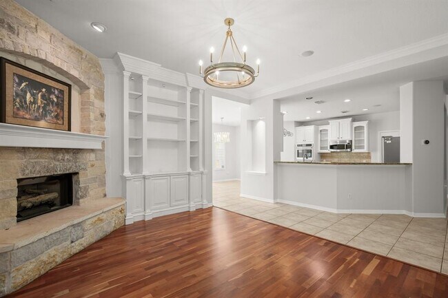 Building Photo - 6612 Casimir Cove