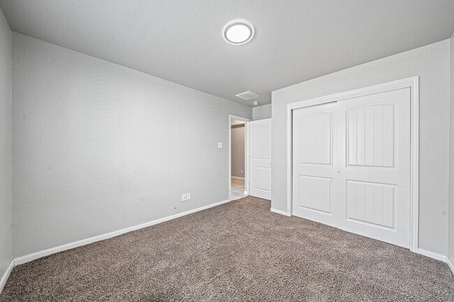 Building Photo - 21310 Cypress White Oak Dr