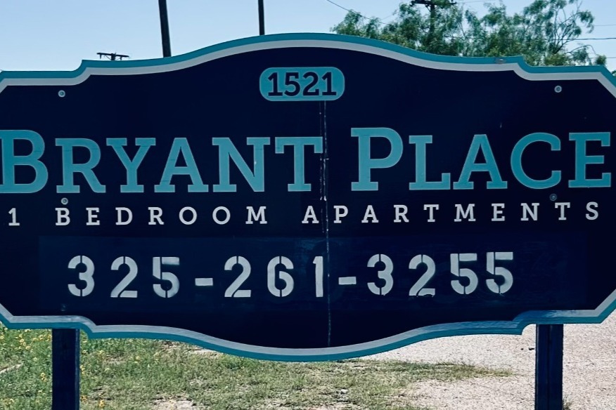 Primary Photo - Bryant Place
