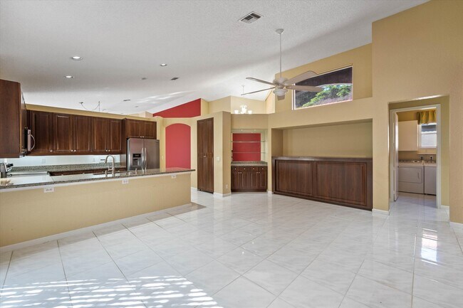 Building Photo - 10860 Fairmont Village Dr