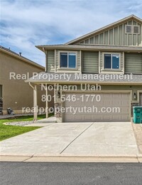 Building Photo - 1795 E Whitetail Dr